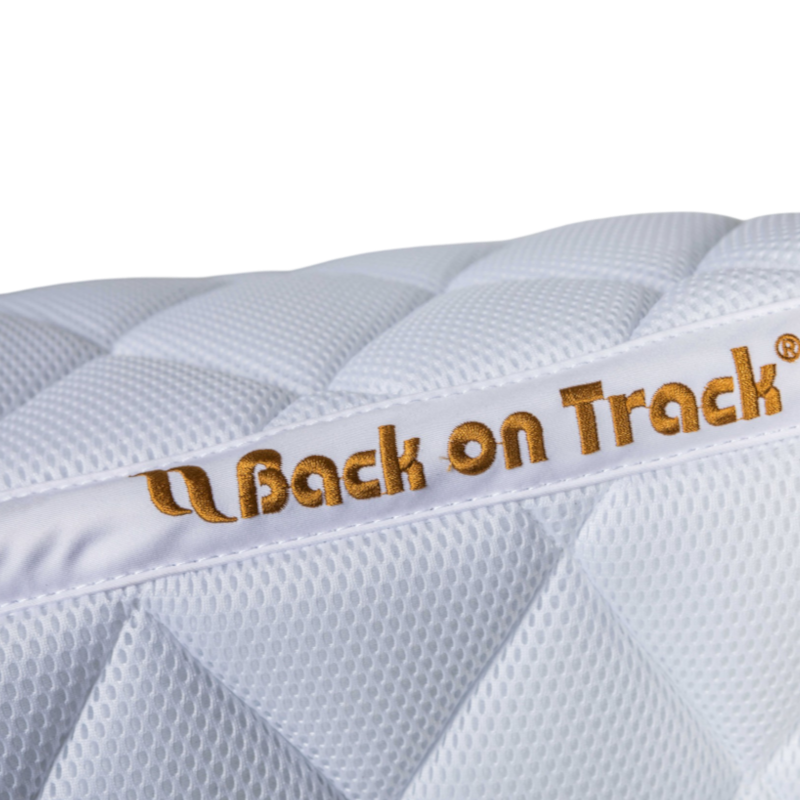 Back On Track - Airflow ホワイト馬場馬術サドルパッド