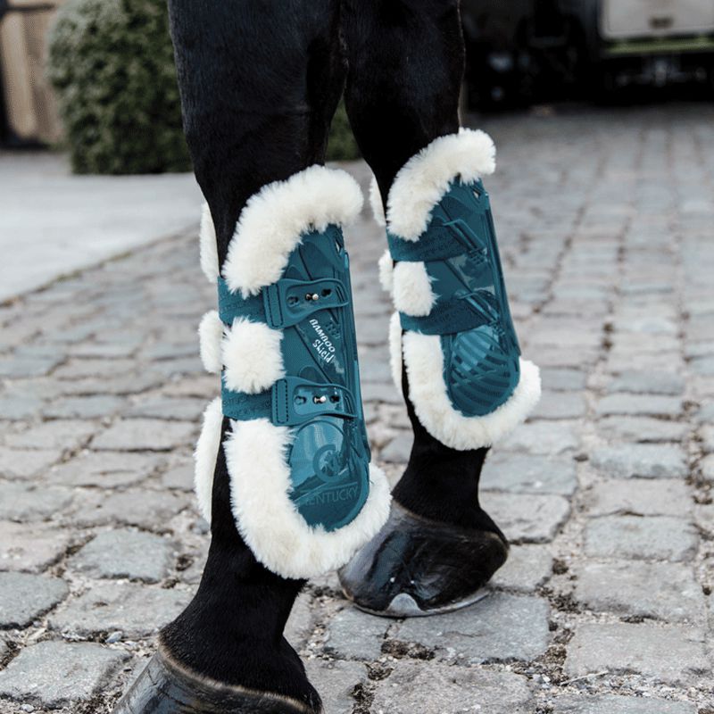 Kentucky Horsewear - Bamboo Elastic vegon sheepskin open boots emerald | - Ohlala