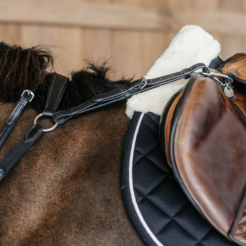Dyon - Skin Friendly Jumping Saddle Pad black | - Ohlala