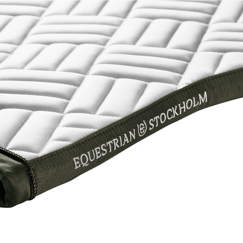 Equestrian Stockholm - Tapis de selle Striking Valley Modern blanc | - Ohlala