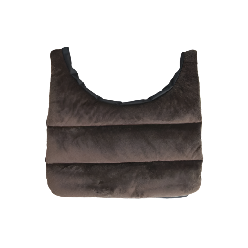 Kentucky Horsewear - BIB Waterproof chest/withers protection black | - Ohlala