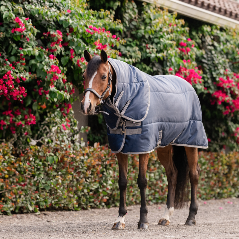 Horseware - アミーゴ リップストップ インシュレーター プラス ポニー スタブル 厩舎用ルーグ ネイビー/チタニウムグレー 200g | - Ohlala