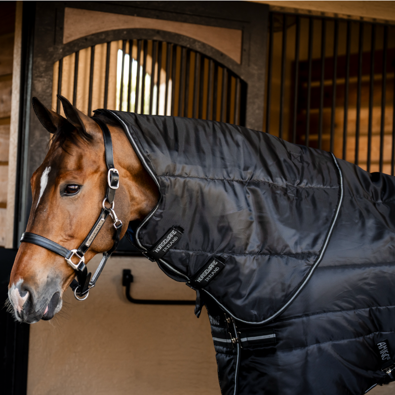 Horseware - Manta de estábulo Amigo Ripstop Insulator Plus Stable preto/ prata 200g | - Ohlala