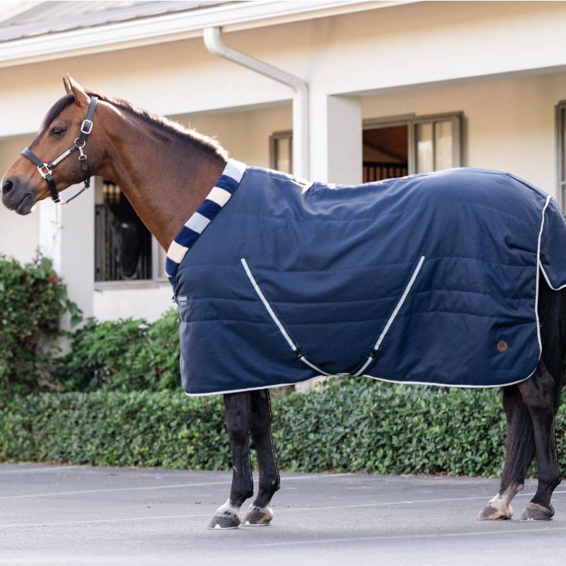 Horseware - ニューマーケット コージー ステーブル 厩舎用ブランケット witney navy 200g | - Ohlala