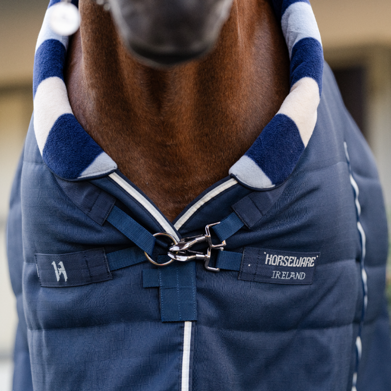 Horseware - ニューマーケット コージー ステーブル 厩舎用ブランケット witney navy 200g | - Ohlala