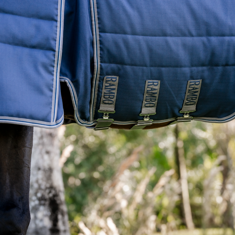 Horseware - Derka stajenna Rambo Optimo Stable granatowa/ thunderstorm grey/ srebrna 400g | - Ohlala