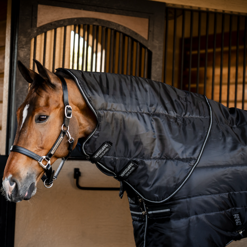 Horseware - Cubre-cuello Amigo Ripstop Insulator Stable negro/ plata 200g | - Ohlala