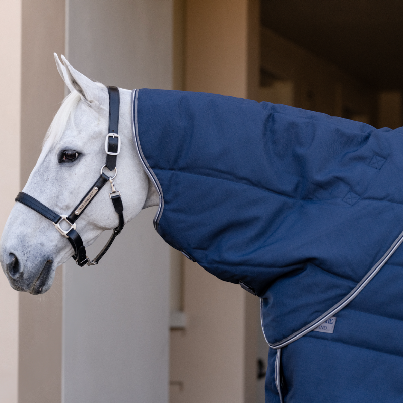 Horseware - Rambo Optimo Stable Neck Cover navy/ thunderstorm grey/ silver 200g | - Ohlala
