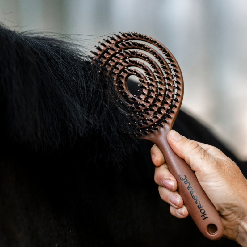 Horseware - Mane Wood Effect Brush | - Ohlala