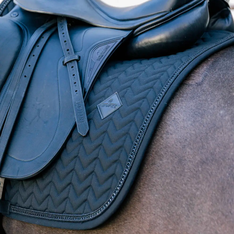 Kentucky Horsewear - Black Metal Chain Dressage Pad | - Ohlala
