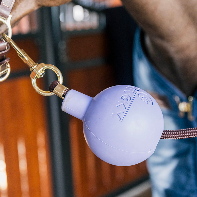 Kentucky Horsewear - Anbindeschutzball lavendel | - Ohlala