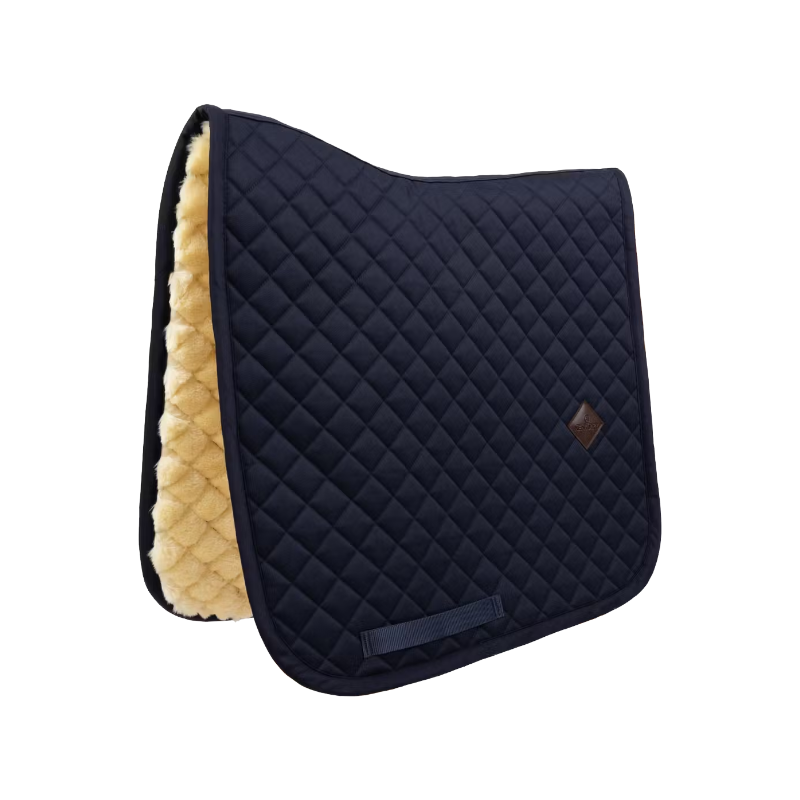Kentucky Horsewear - Dressurpad Diamond mit Kunstfell-Unterseite Marineblau