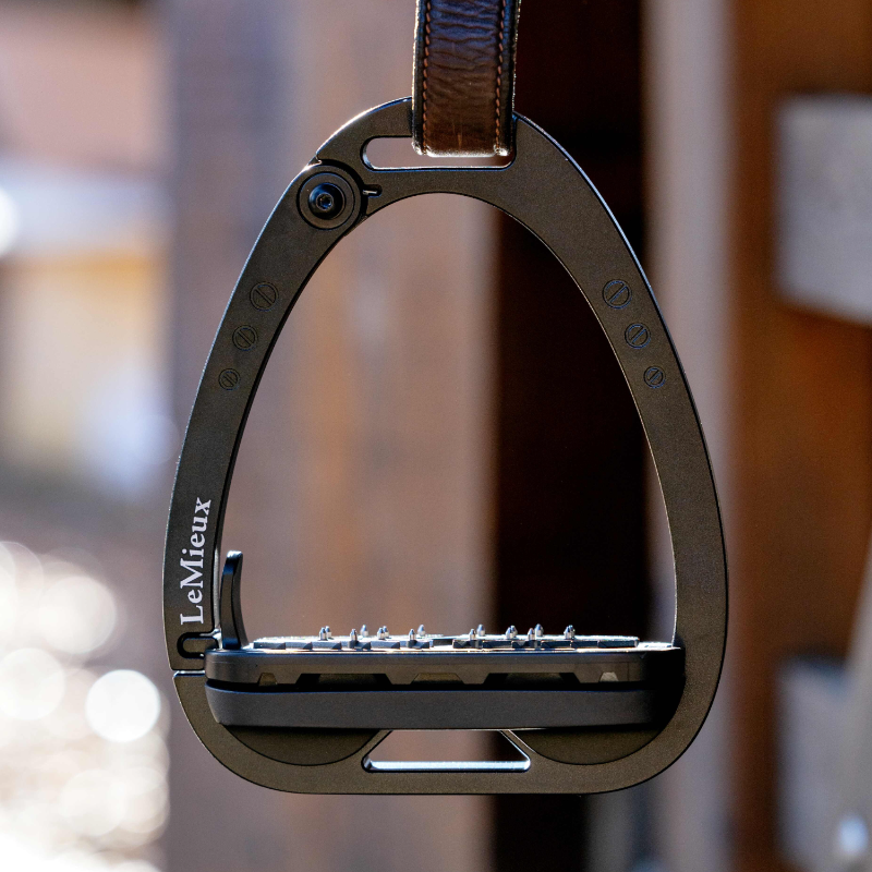 LeMieux - Vector Balance Stirrup Safety Stirrups Black / Black