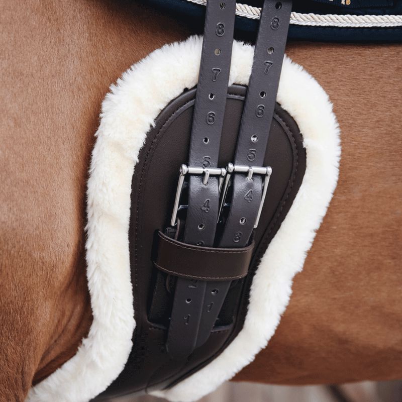Kentucky Horsewear - Forro em lã amovível para cilha curta anatómica natural | - Ohlala