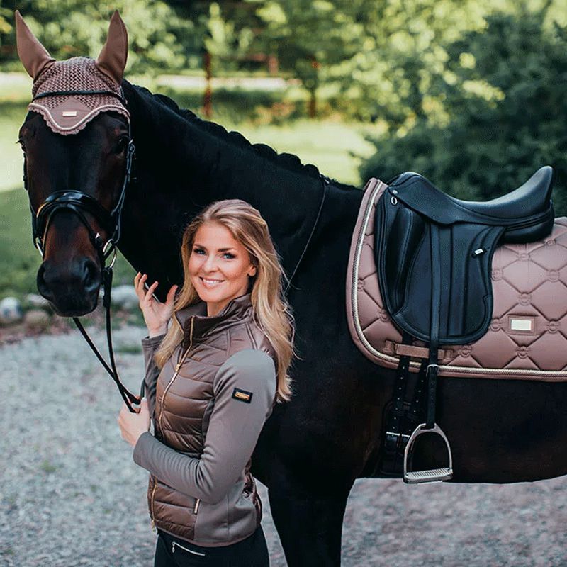 Equestrian Stockholm - Dressurschabracke Champagne | - Ohlala