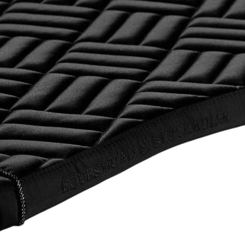 Equestrian Stockholm - Dressuurpad Modern zwart | - Ohlala