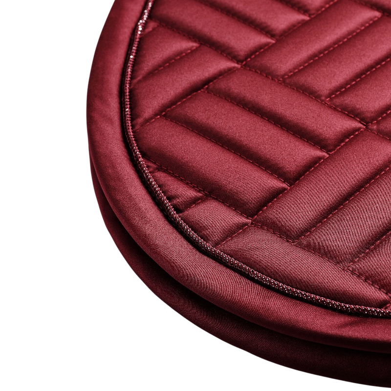 Equestrian Stockholm - Modern Saddle Pad Bordeaux | - Ohlala