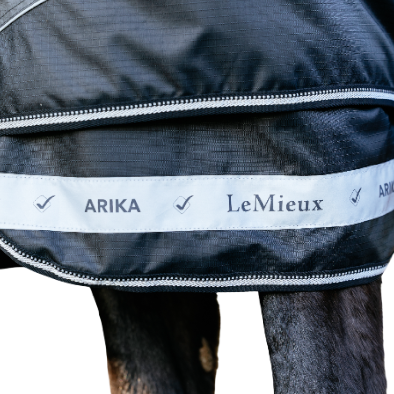 LeMieux - Arika black 100g reflective outdoor rug | - Ohlala