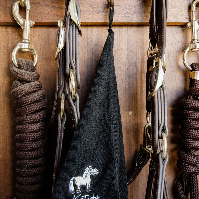 Kentucky Horsewear - Handtuch Sammy schwarz | - Ohlala