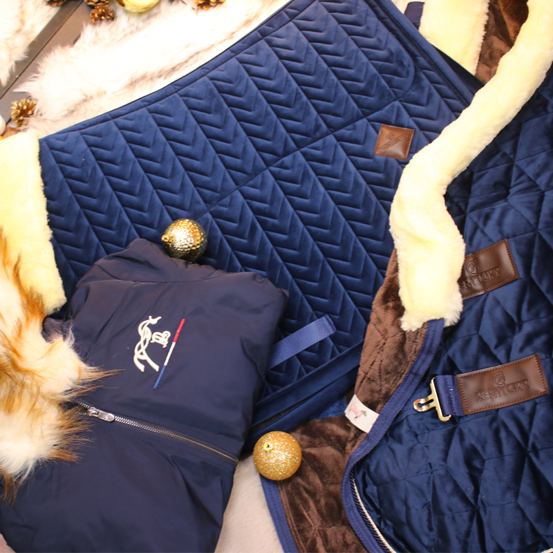 Kentucky Horsewear - Skin Friendly Velvet Saddle Pad Navy | - Ohlala