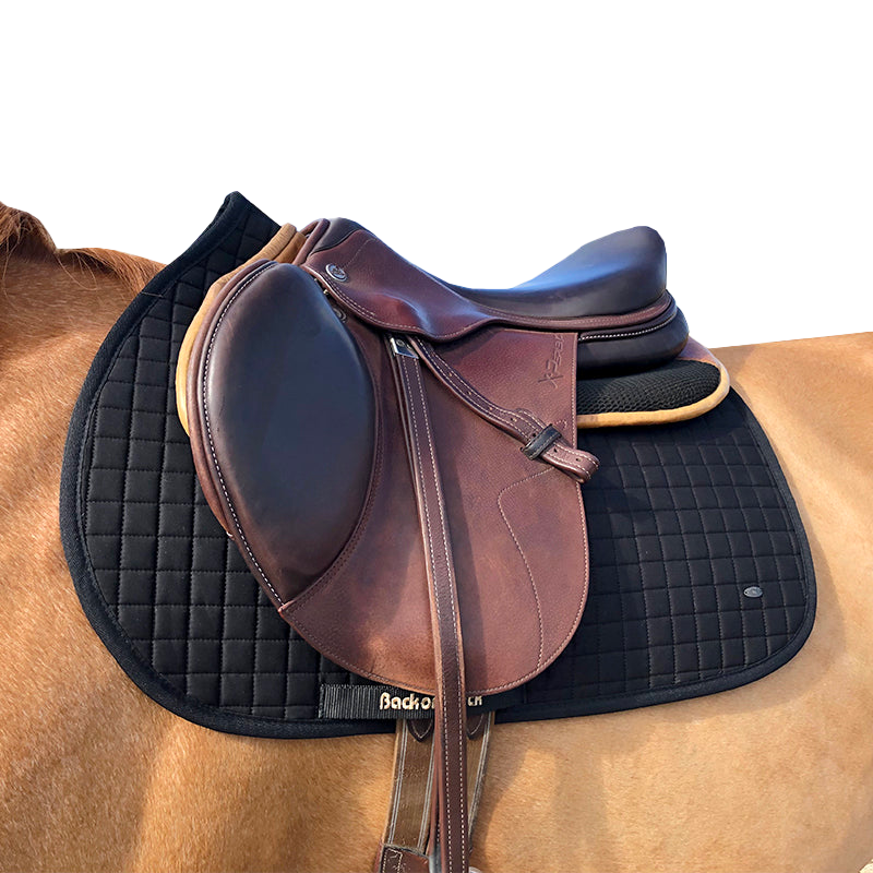 Back On Track - N°I Jumping saddle pad black