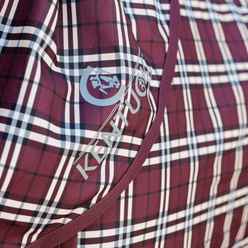 Kentucky Horsewear - All Weather Waterproof Comfort Neck Cover 100g Burgundy | - Ohlala
