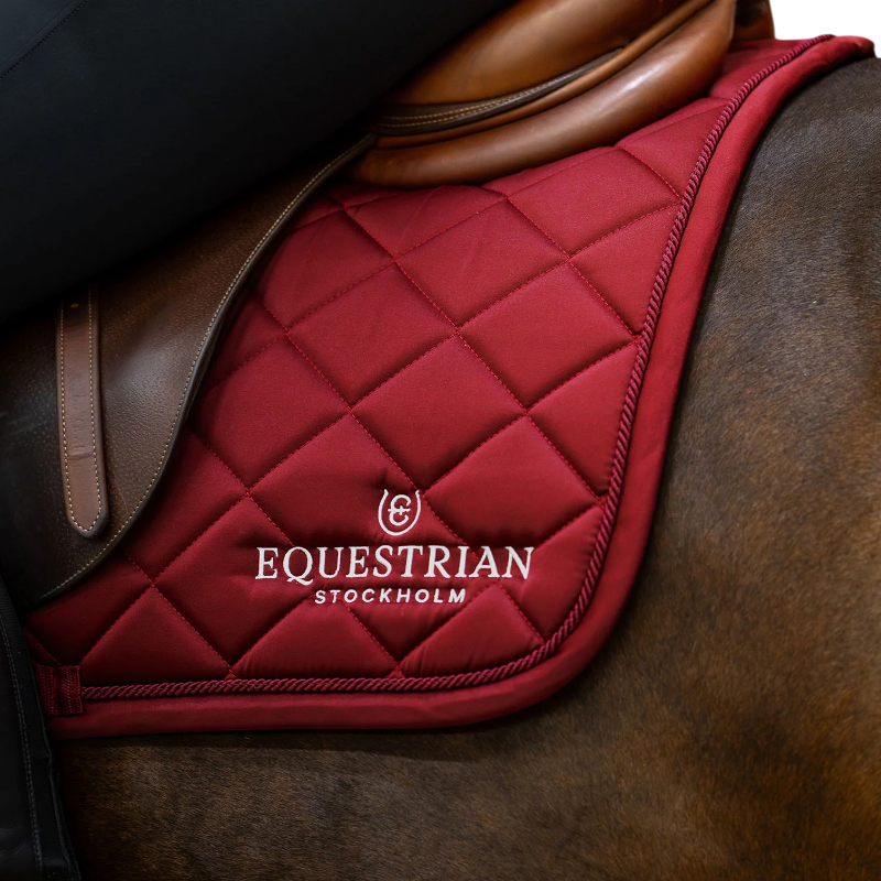 Equestrian Stockholm - Schabracke Line bordeaux | - Ohlala