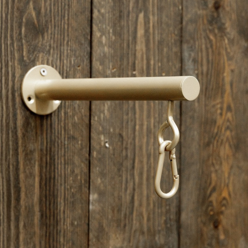 Grooming Deluxe - Wall-mounted 4-branch saddle rack or 