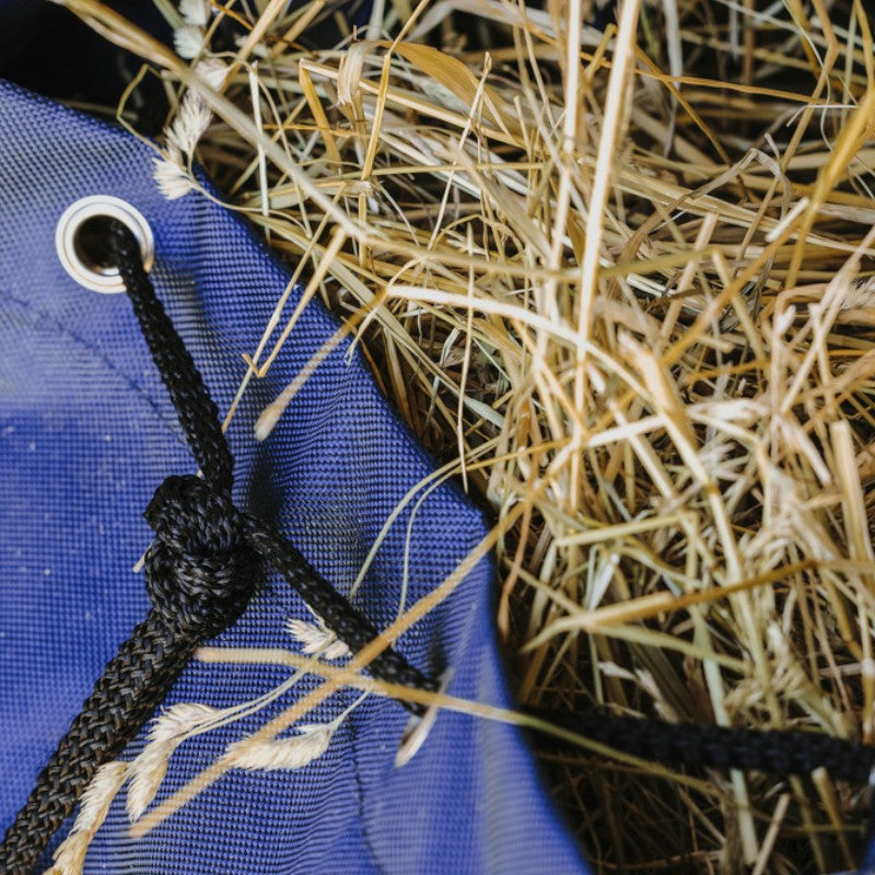 Hippotonic - Large rectangular hay bag in navy mesh 