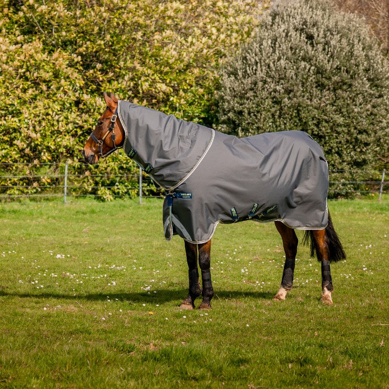 Horseware - Derka zewnętrzna Amigo Bravo 12 Plus shadow/ granatowy/ limonkowy 250g | - Ohlala