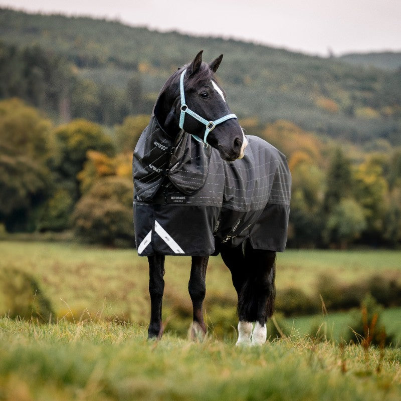 Horseware - Derka zewnętrzna Amigo FieldSafe Reflectech Plus Turnout czarna 100g | - Ohlala