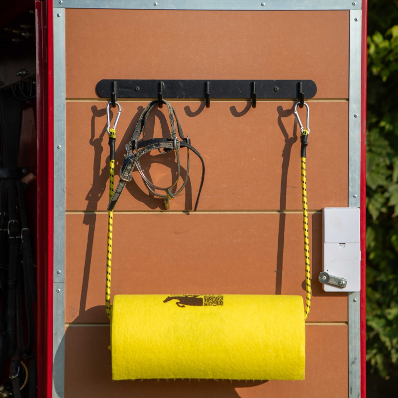 Horsewipe - Yellow/Black Roll Holder