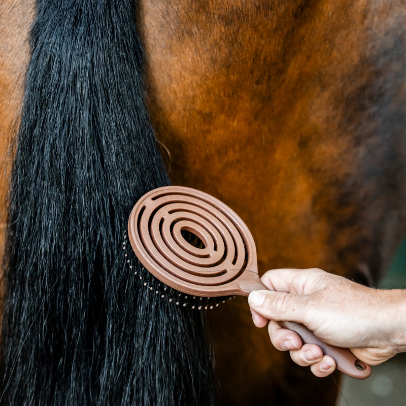 Horseware - Escova de crina Mane efeito madeira | - Ohlala