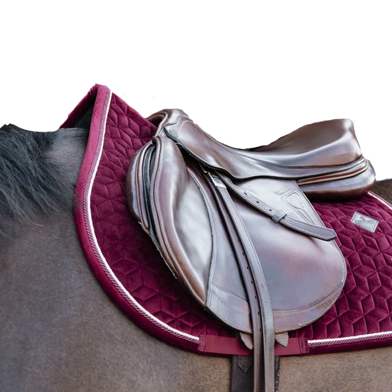 Kentucky Horsewear - Tapis de selle Velvet Jumping Bordeaux | - Ohlala