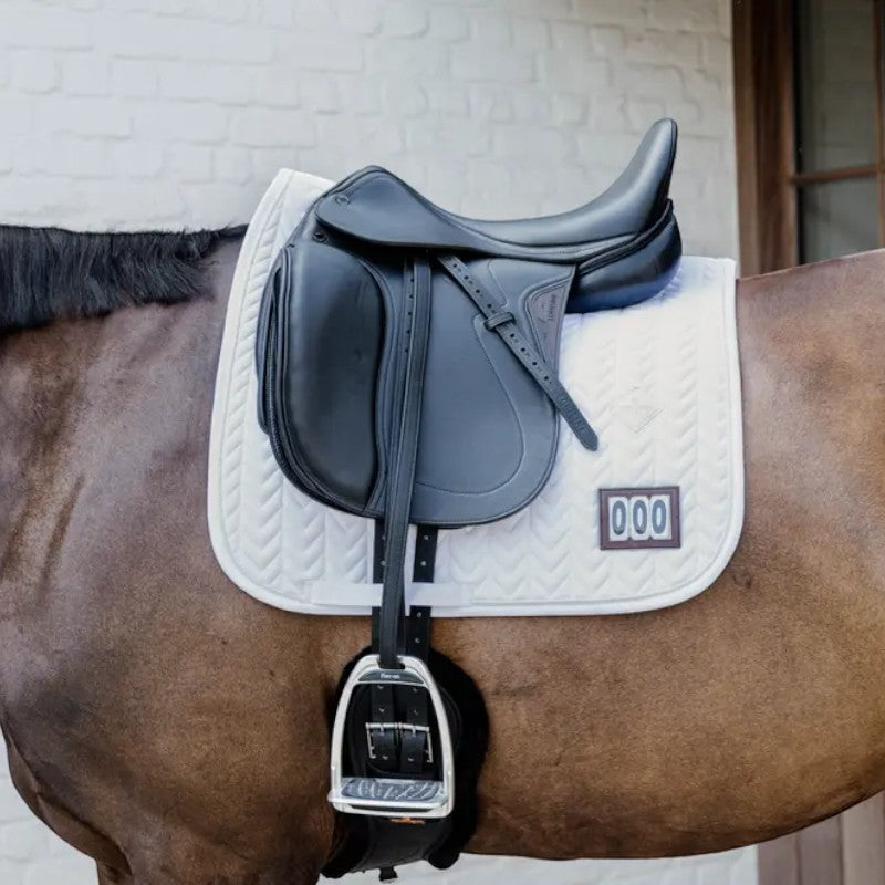 Kentucky Horsewear - Tapis de dressage Fishbone Compétition 2 numéros blanc