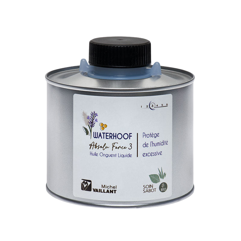 Michel Vaillant - Absolute Waterhoof organic hoof oil with applicator