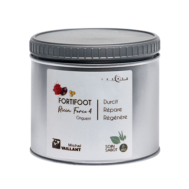 Michel Vaillant - Fortifoot essential organic castor fortifying hoof ointment with applicator