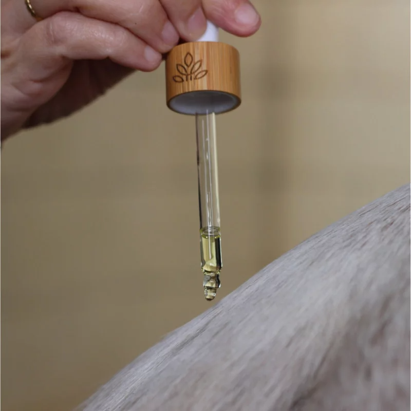 Nellumbo - Sérum concentré chevaux Sublime Crins | - Ohlala