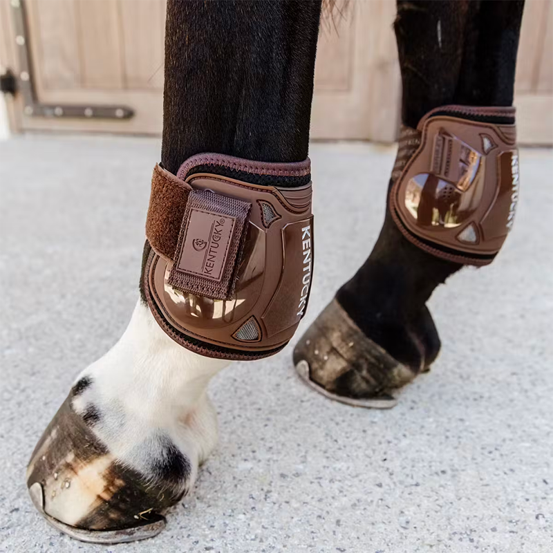Kentucky Horsewear - Protège boulets Air Velcro marron | - Ohlala