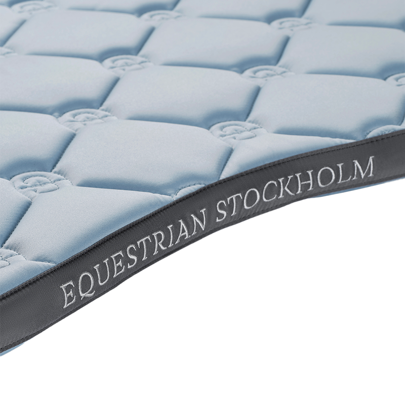 Equestrian Stockholm - Saddle pad Pastel ice blue | - Ohlala