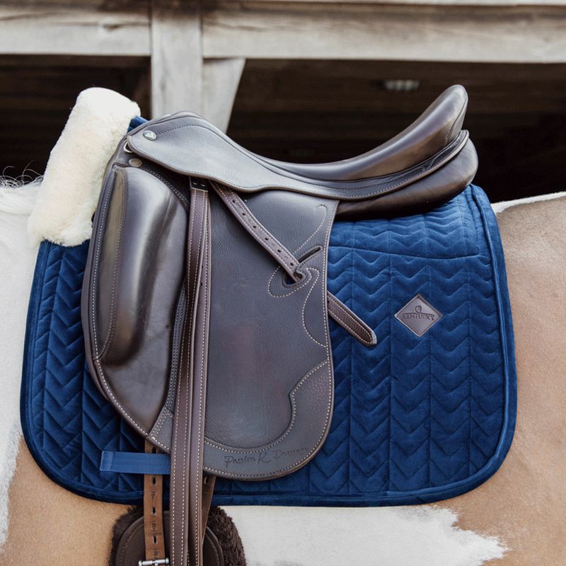 Kentucky Horsewear - Tapis de dressage Skin Friendly Velvet marine | - Ohlala