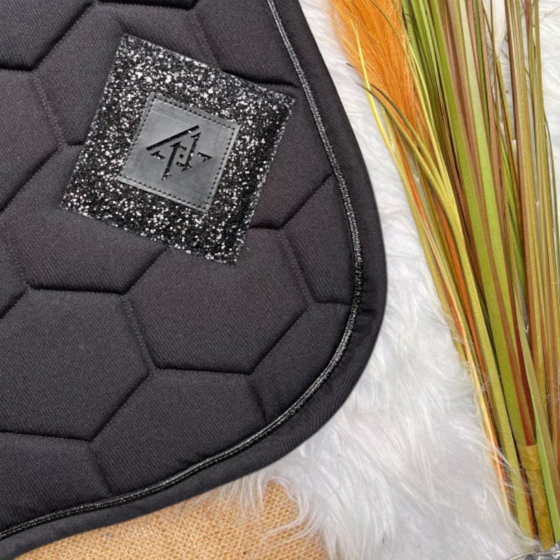 Oxxer - saddle pad Black diamond / black glitter 