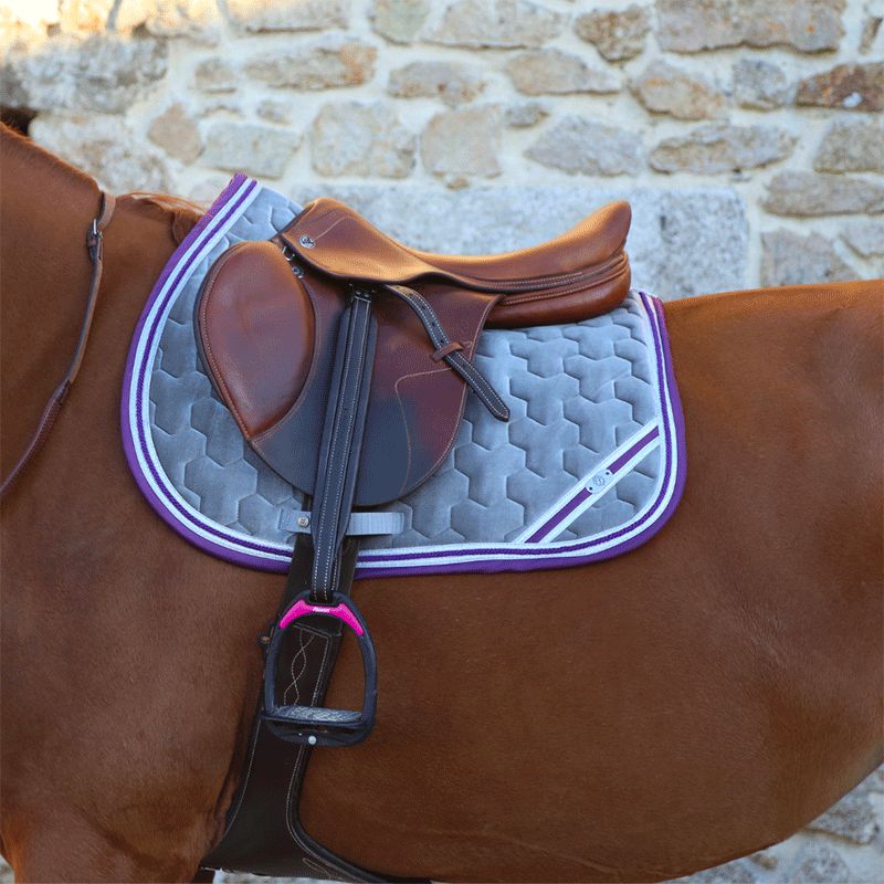 Zoé's ponies - #Ponyboom saddle pad, pearl grey/purple