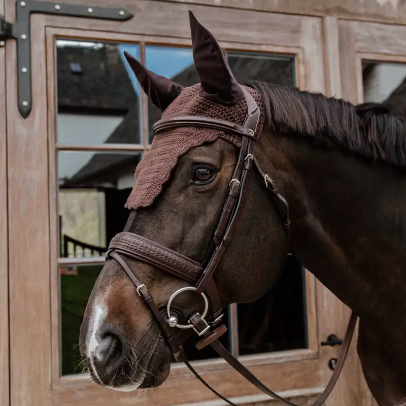 Kentucky Horsewear - Bonnet pour chevaux anti-mouche Wellington Wave marron | - Ohlala