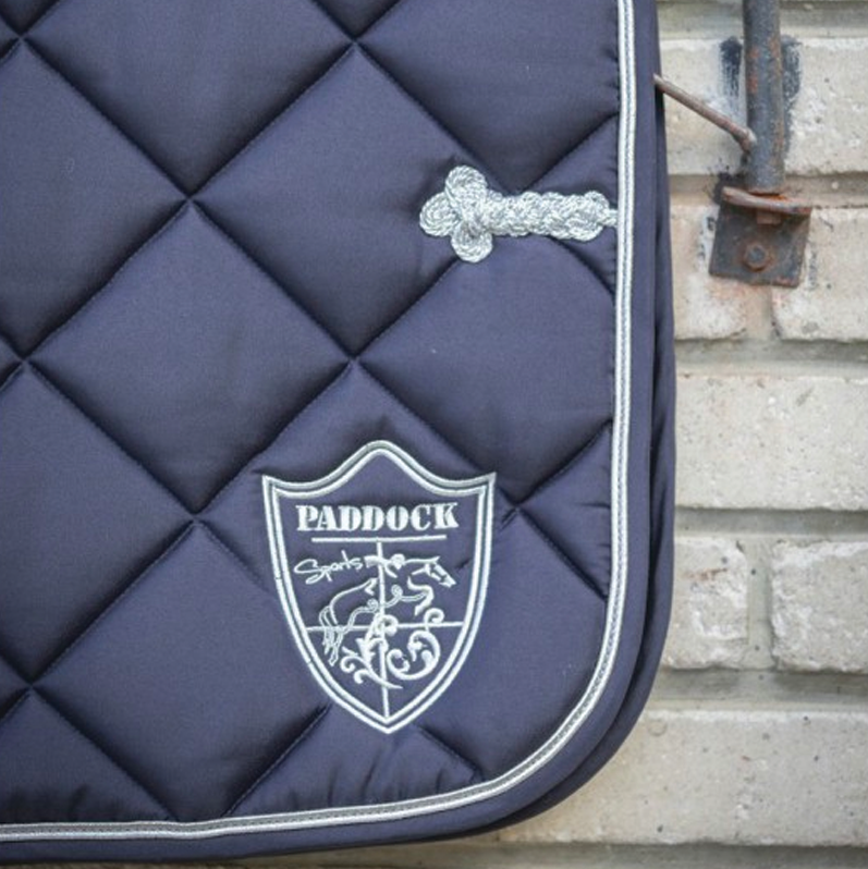 Paddock Sport - Tapis de dressage prems écusson marine | - Ohlala