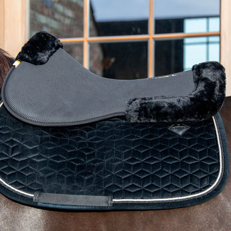 Kentucky Horsewear - Amortisseur Anatomique Absorb mouton noir | - Ohlala