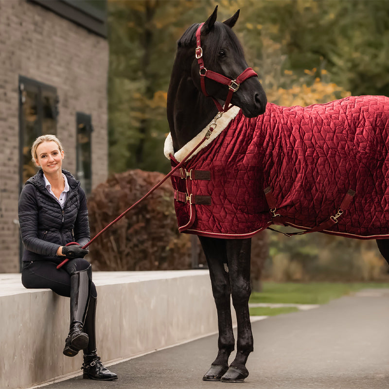 Kentucky Horsewear - Couverture de présentation velvet bordeaux 160g | - Ohlala