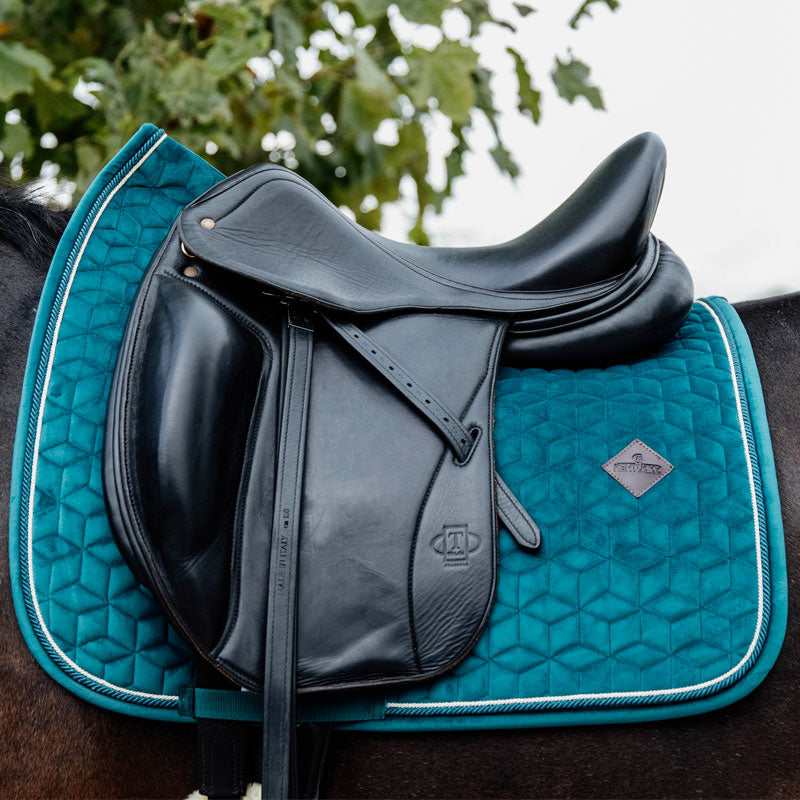 Kentucky Horsewear - Tapis de dressage Velvet Emeraude | - Ohlala