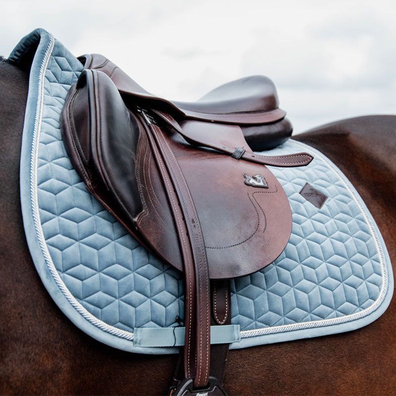 Kentucky Horsewear - Tapis de selle Velvet Jumping Bleu Ciel | - Ohlala