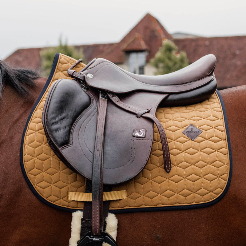 Kentucky Horsewear - Tapis de selle Softshell moutarde | - Ohlala